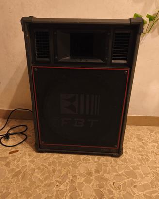 Cassa Amplificata FBT HF15A 