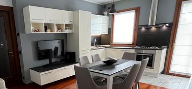 Cucina angolare laccato bianco