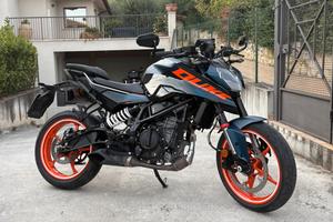 KTM Duke 125 – 2024