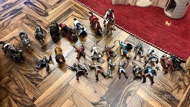 Lotto Cavalieri Medievali Schleich/Papo + Castello