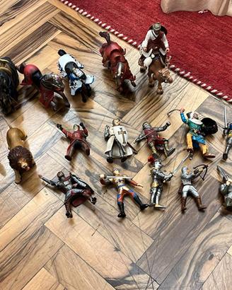 Lotto Cavalieri Medievali Schleich/Papo + Castello