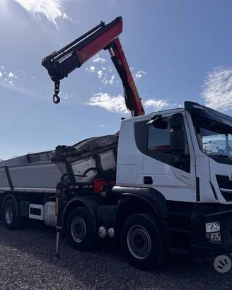 Stralis 460 XP 4 assi Gru e ribaltabile 2018 E6