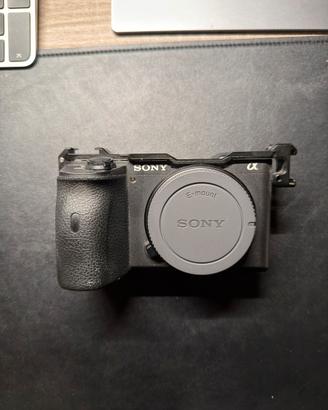 Sony 6600 + half cage smallrig