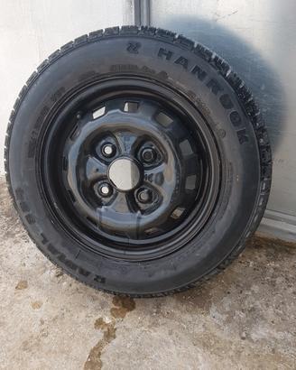 Cerchio e gomma Hankook da 13"