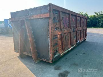 CONTAINER SCARRABILE USATO A CIELO APERTO
