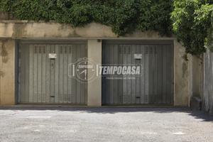 BOX DOPPIO LIBERO SUBITO!!! IN CENTRO GARLATE!!