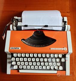 macchina da scrivere 
