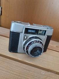 macchina fotografica antica