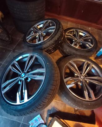 gomme e cerchi da 19 