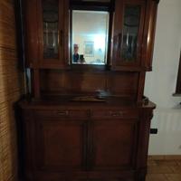 credenza stile Liberty 