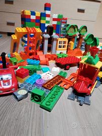 Lotto Lego con accessori