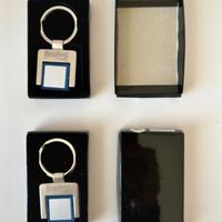 Lotto 2 portachiavi Brevivet metallo