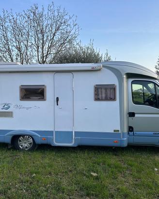 Burstner Delfin 695