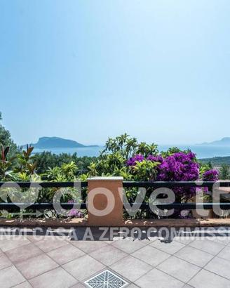 Rustico / Casale di 275 m² con 5 locali a Golfo Ar
