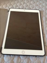 Ipad 10,2 "  8a Generazione 32 GB WiFi Argento