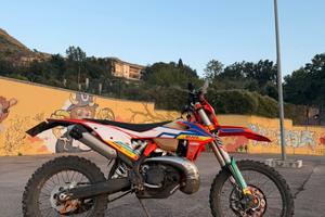 KTM 300 exc six days 2020