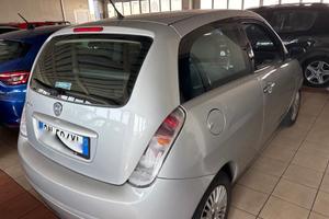 Lancia Ypsilon 1.2 Platino