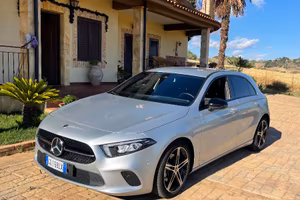 Mercedes-Benz A 180 Sport  Night Edition