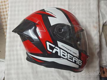 Casco da moto Caberg in lega leggera e carbonio