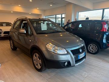 Fiat Sedici 4x4 solo 64000 KM