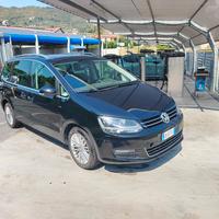 volkswagen sharan 2.0 tdi bluemotion technology.
