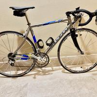 Bici strada in titanio