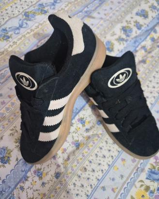 Scarpe adids amps nuero 40 e mezzo