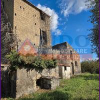 Locale commerciale di 280 mq