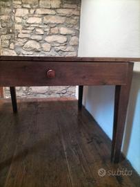 Tavolo  rettangolare