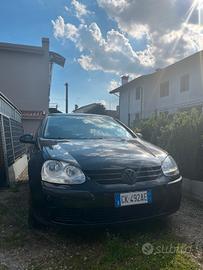 Golf 5 1.4 benzina 2004