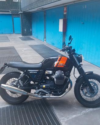 Moto Guzzi V7 II special ABS 