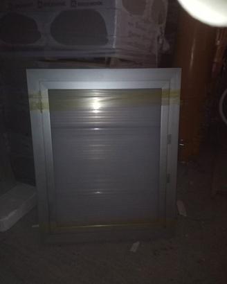 finestre in allumino e plexiglass