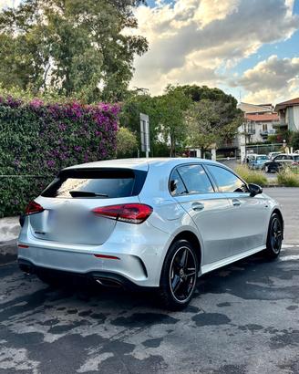 Mercedes A250e AMG Line