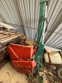 Muletto terpa per uva e nocciole