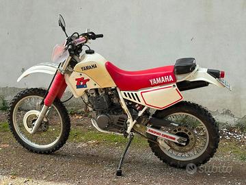 YAMAHA TT 350