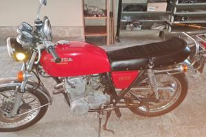 Honda cb 400 four 1970