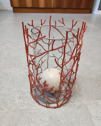 centrotavola con candela corallo