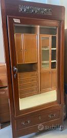 Armadio antico con Specchio