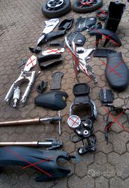 Super Soco TC  ricambi forcelle pneumatici carene