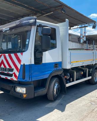 iveco  90e18 ribaltabile 