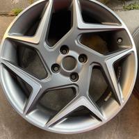 due cerchi da 18 4x108