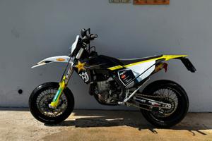 Husqvarna 450 motard