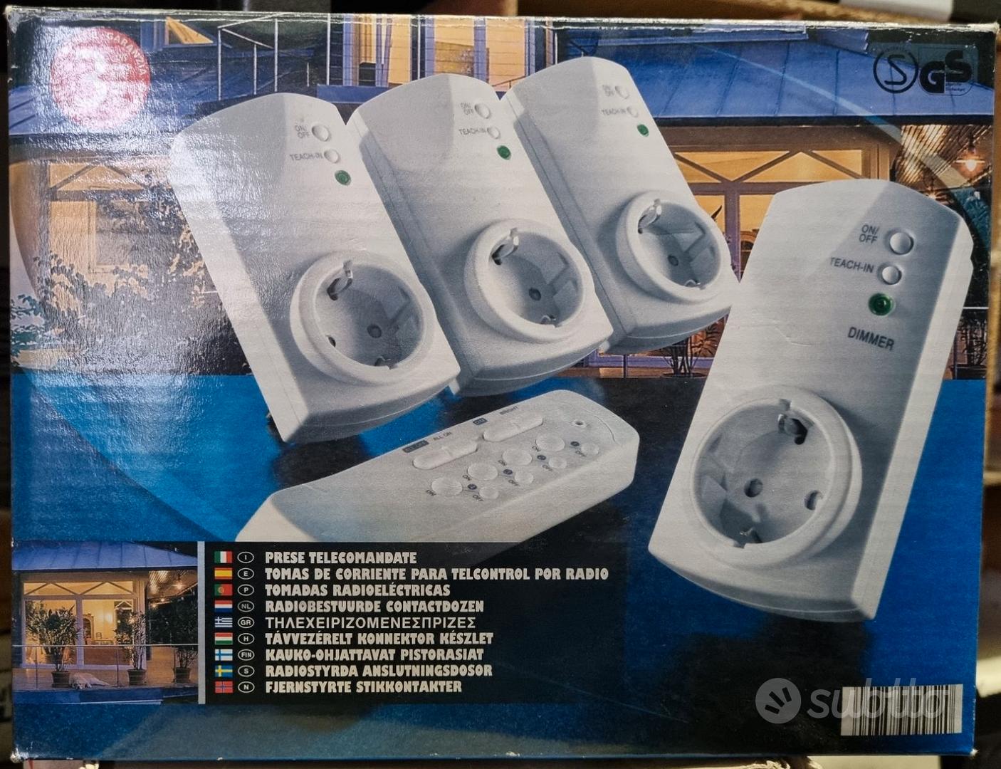 SCS SENTINEL Kit domotico telecomandato: 3 prese, 2 prese e 1 telecomando | Leroy Merlin