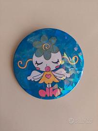Spilla Olografica Happy Berry – Gokinjo Monogatari