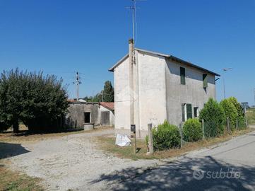 CASA INDIPENDENTE A POGGIO RENATICO