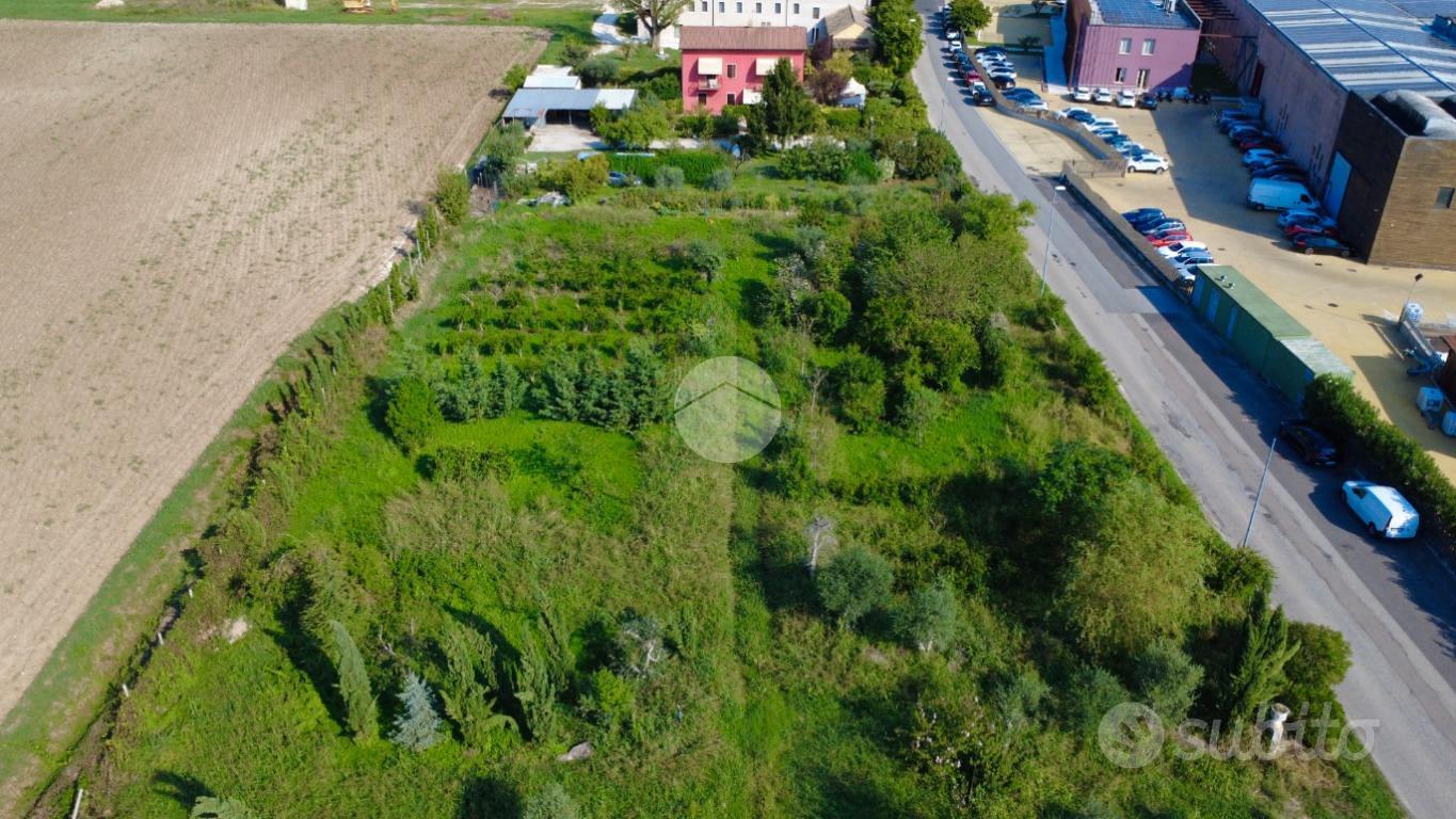 TER. AGRICOLO A BARDOLINO - Vista 3