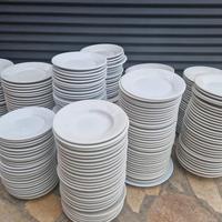 PIATTI IN PORCELLANA VARI MODELLI 