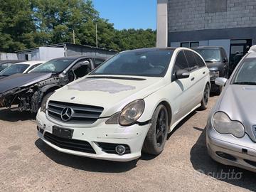 MUSO mercedes classe r del 2007 per ricambi