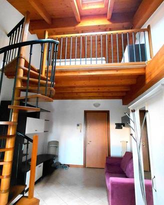 Appartamento di 35 m² con 2 locali e box auto a Pa