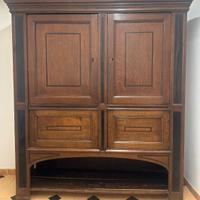 Armadio antico, circa 150 anni